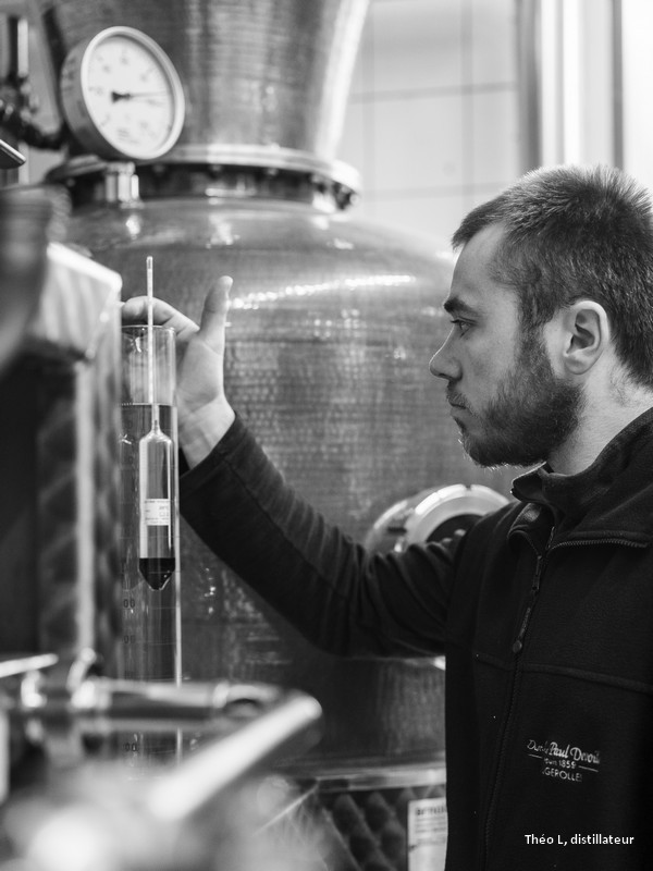 travail du distillateur