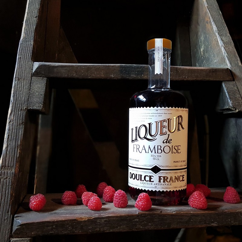 Liqueurs Distillerie Paul Devoille